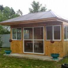 беседка 4х4 м. площадь 16м/кв. остекленая. - Уральская дача