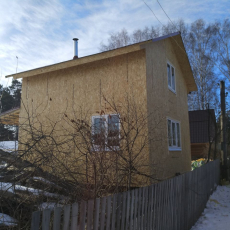 дом 6 на 6 метров, с верандой 2 на 6 метров. - Уральская дача