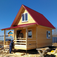 дом 4 на 5 метров, с верандой 2 на 4 метров. цена на 07.12.2022 - Уральская дача