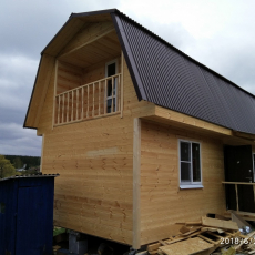 дом 4 на 7 метров. 12.05.2018г. - Уральская дача