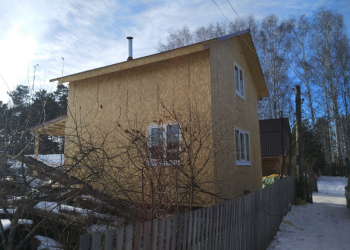 дом 6 на 6 метров, с верандой 2 на 6 метров. - Уральская дача