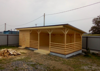 Беседка 4 на 6 метров. с хозблоком 3 на 4 метра. - Уральская дача