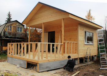дом 4 на 4 метра с верандой и террасой - Уральская дача