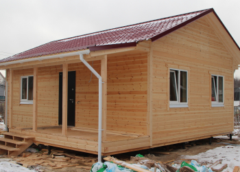 дом 6 на 8 м. веранда 2 х 5 м. - Уральская дача