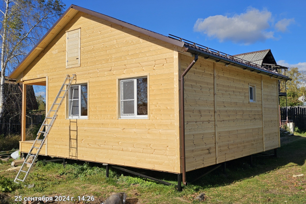 дом 6х8 с верандой 2х8 м. цена на базовую комплектацию. 18.12.2024 - Уральская дача