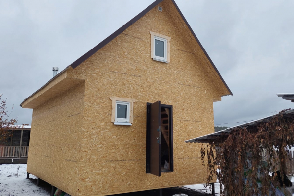 дом 5 на 7 метров. с мансардой 3 на 7 метров. - Уральская дача