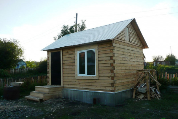 дом 4 х 5 м. брусовой. под усадку. - Уральская дача