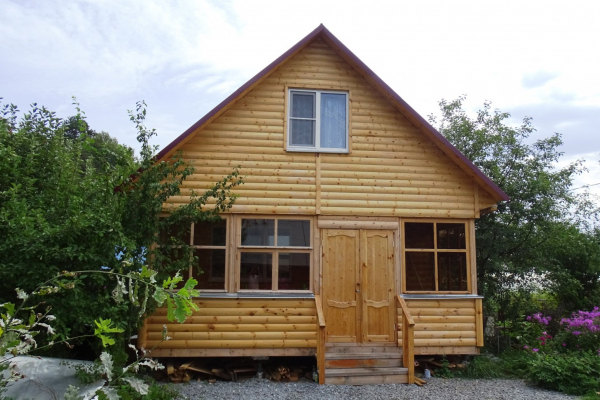 дом 4 на 6 метров. с верандой 2 на 6 метров. - Уральская дача