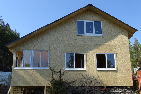 дом 6 на 6 метров. полуторный этаж. 6 на 6 метров. веранда 2,5 на 6 метров. 15.09.2019г. - Уральская дача