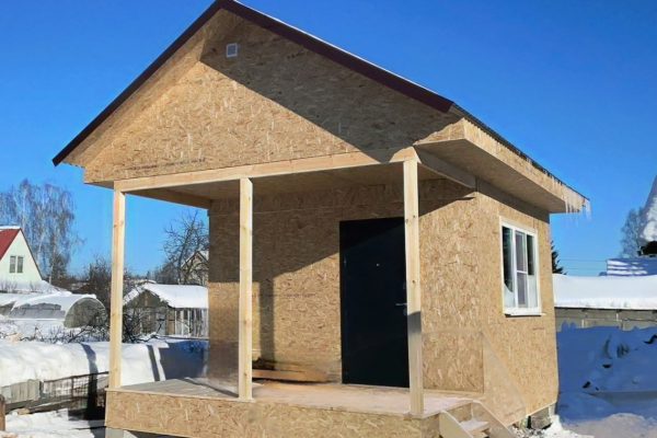 дом 4 на 5 метров. веранда 2 на 4 м. цена на 01.02.2025 - Уральская дача